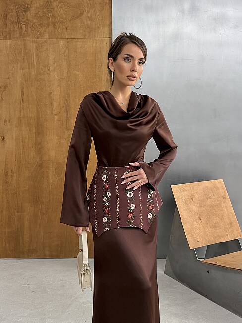 NOUR Korse Detay Maxi Elbise 1266 - Acı Kahve - 5